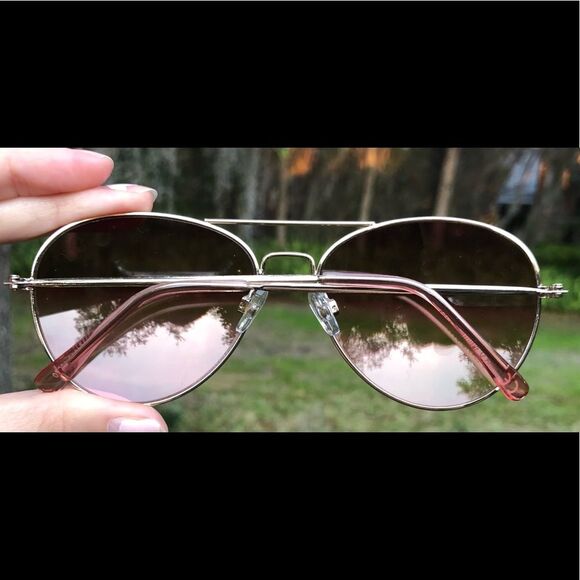 Disney Minnie Mouse Aviators Rose Pink Lenses Golden Rim RARE - Picture 5 of 9